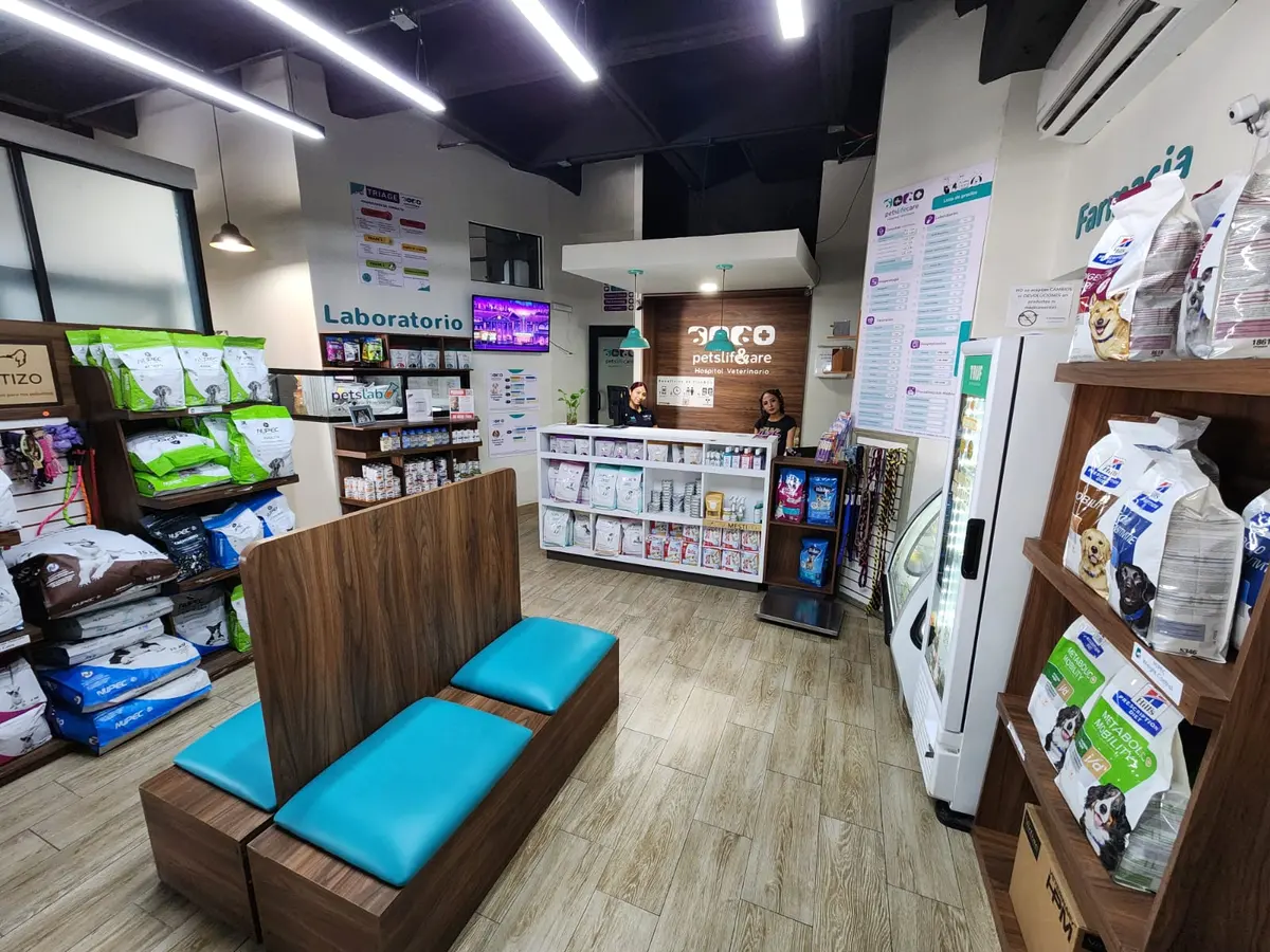 Veterinaria Pets Life & Care Suc. Cumbres Hospital Veterinario