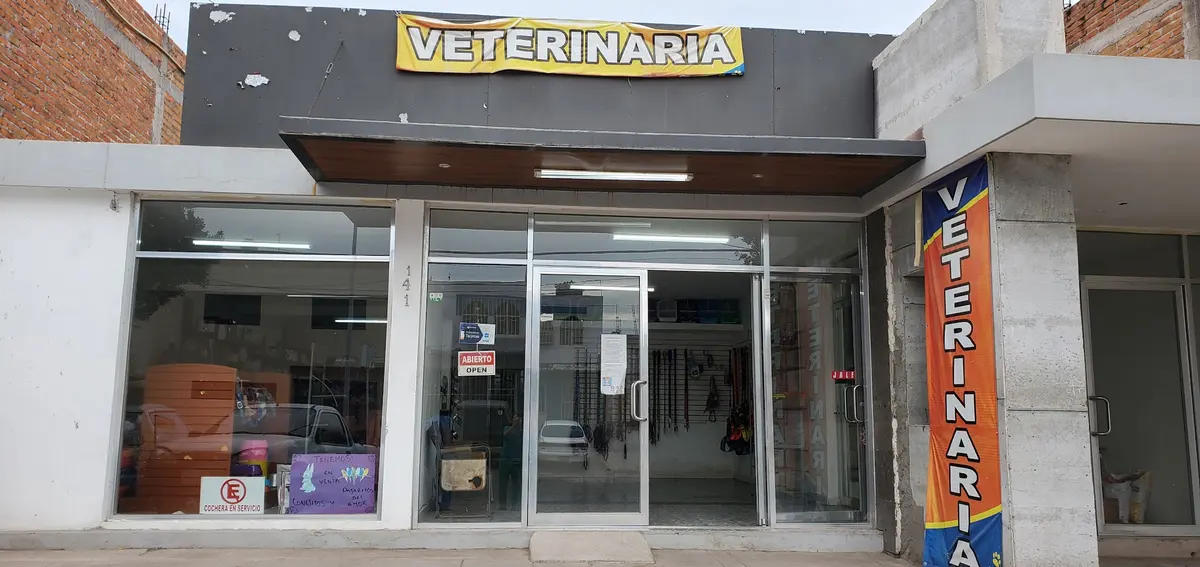 Centro Médico Veterinario 597 (Veterinaria El Mercadito) — foto 2 de 3