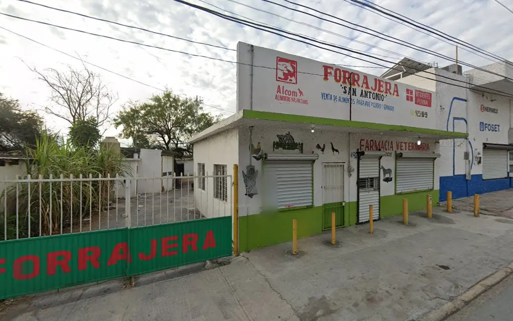 Farmacia Veterinaria Y Forrajera San Antonio