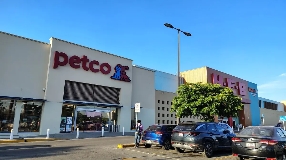 Petco Tampico