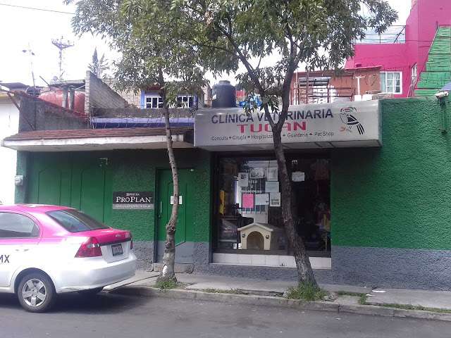 Clínica Veterinaria Y Farmacia El Tucán